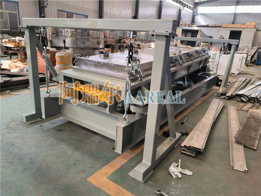 High Efficiency Large Output 3-Deck 1500*3600mm Petroleum Coke Gyratory Screen Sifter for Screening 0.1mm Powder
