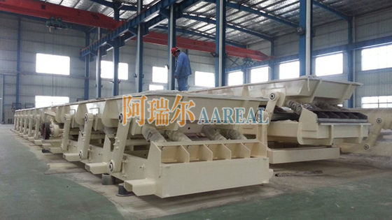 Long Distance Two-Mass Resonance Balanced Vibratory Conveyor for Salt Conveying