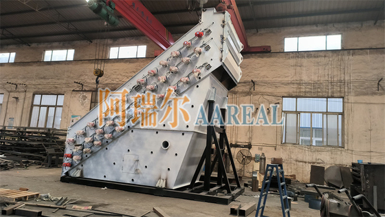 30~50 Tons/Hour Large Capacity 1~4 Decks Natural Silica Sand High Frequency Screen Vibrating Sieve for Natural Silica Sand Fine Screening With Perfect Mesh Cleaning